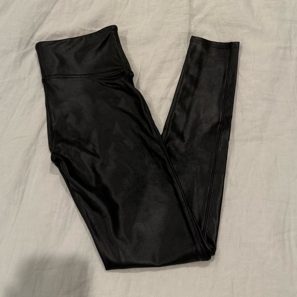 SPANX Classic Black Leggings